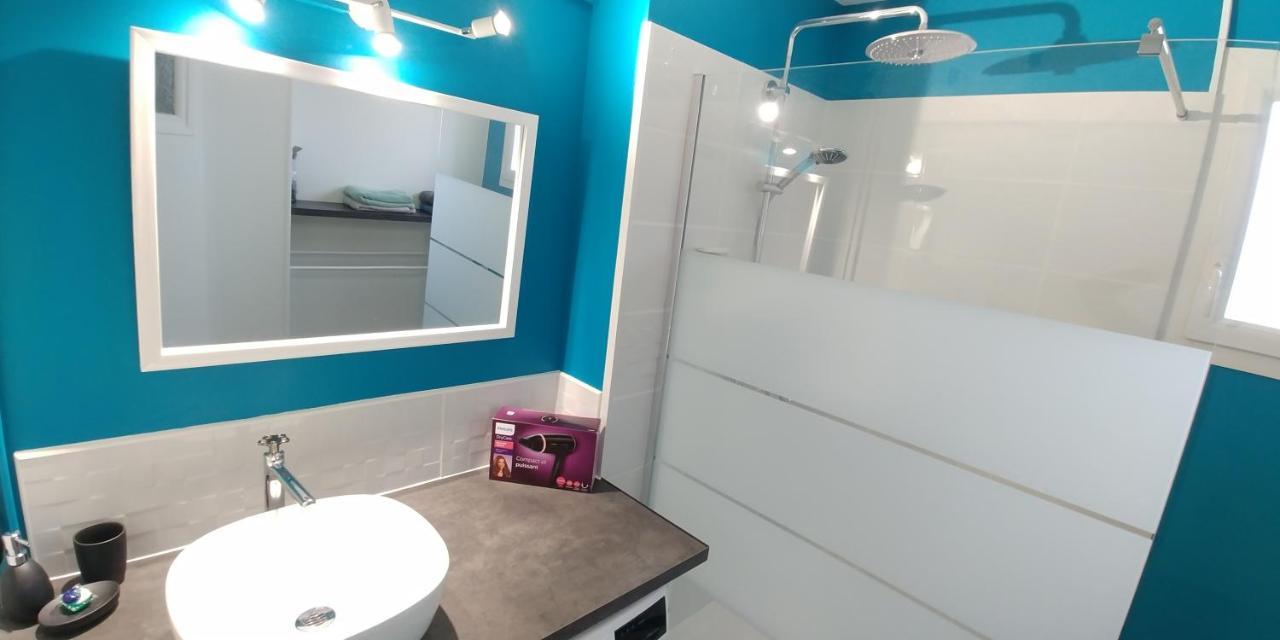 T3 Bord Centre Ville - 4Eme Etage - Fetes Interdites Bourges Luaran gambar