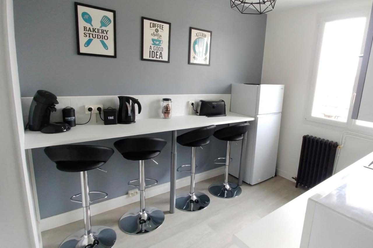 T3 Bord Centre Ville - 4Eme Etage - Fetes Interdites Bourges Luaran gambar